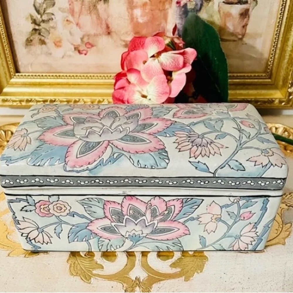 Chinoiserie Floral Decorative Box - Multicolor